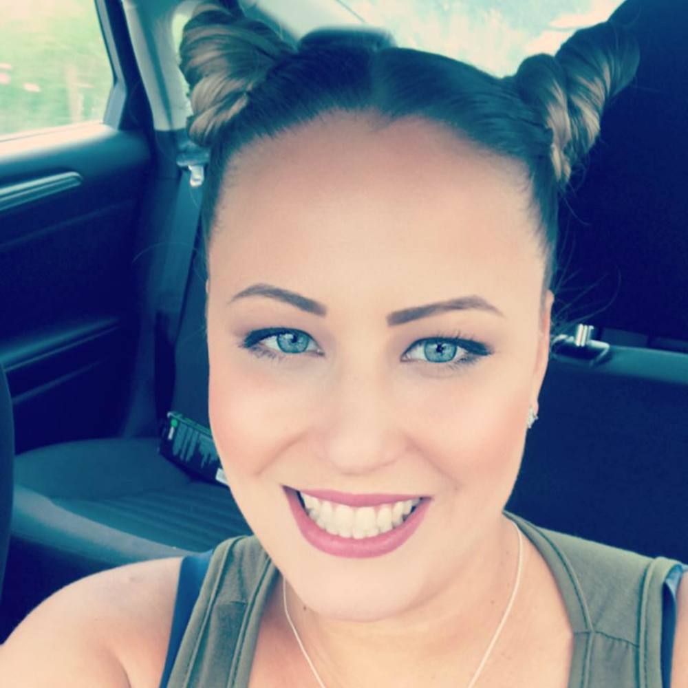Meet your Posher, Tegan